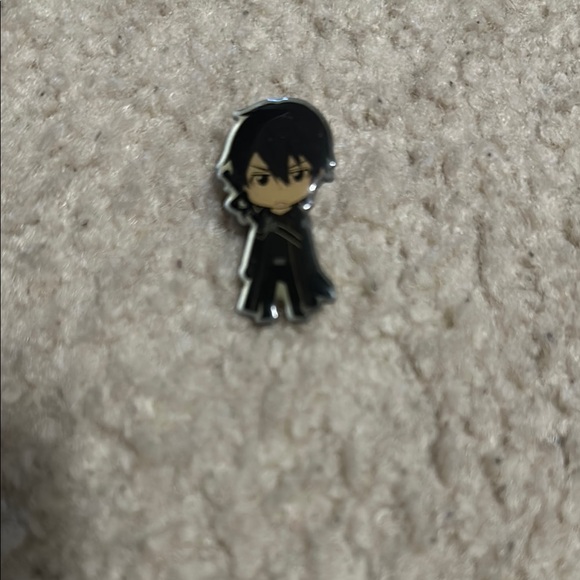 SAO Sword Art Online Anime Character Kirito Pin - Picture 1 of 2